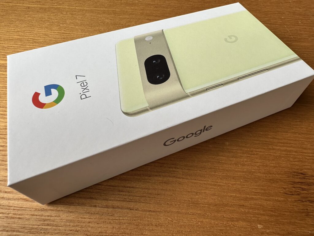 Google Pixel 7の箱の写真